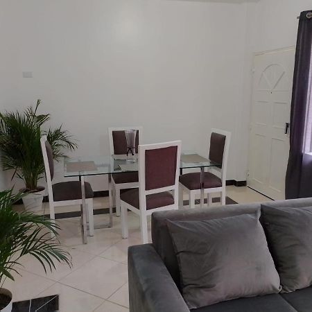 Comfortable 3-Bedroom Apartment, Close To The American Consulate 과야킬 외부 사진