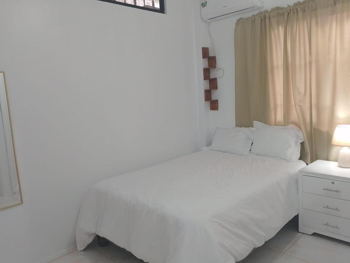 Comfortable 3-Bedroom Apartment, Close To The American Consulate 과야킬 외부 사진